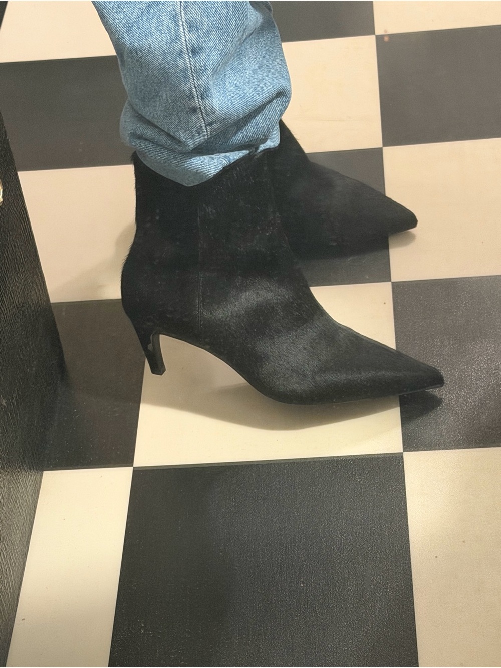 Black Pointed-Toe Kitten Heel Ankle Booties
